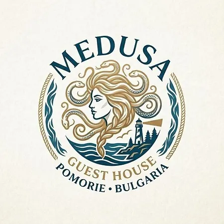Medusa - Old Town * 포마리